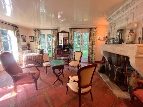 Maison à vendre à Javerlhac-et-la-Chapelle-Saint-Robert (24300) - Dordogne