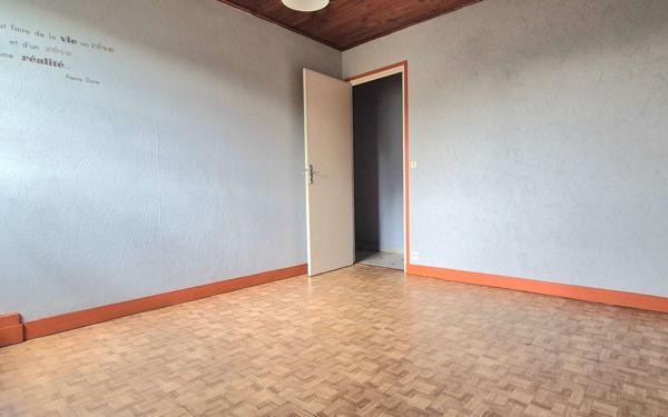 Maison à vendre    10 pièces • 204 m2 Yerres