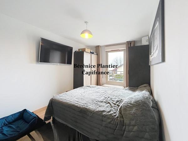 Maison avec jardin en impasse