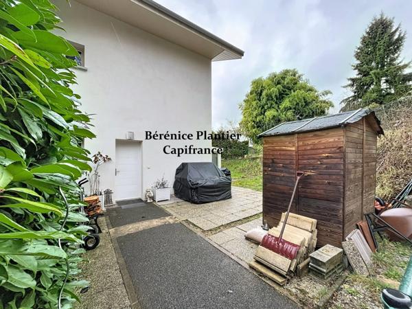 Maison avec jardin en impasse