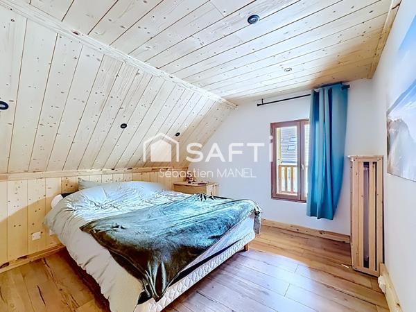 Maison 4 chambres, double garage, climatisation