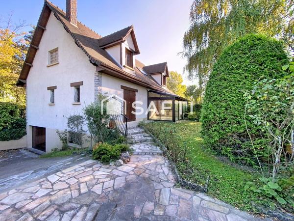 MAISON FAMILIALE INDIVIDUELLE 6 PIÈCES QUARTIER CALME ET PAVILLONNAIRE