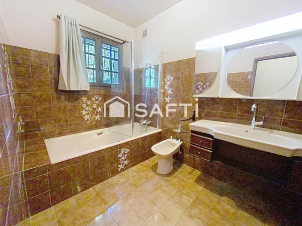 MAISON FAMILIALE INDIVIDUELLE 6 PIÈCES QUARTIER CALME ET PAVILLONNAIRE