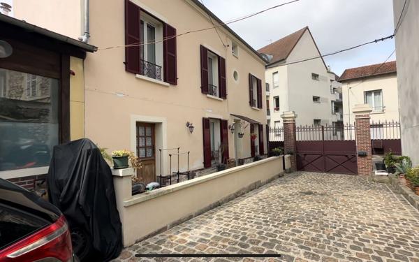 Maison à vendre    9 pièces •  Gonesse