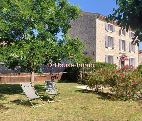 Maison à vendre 6 pièces de 151 m²