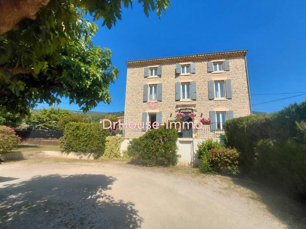Maison à vendre 6 pièces de 151 m²