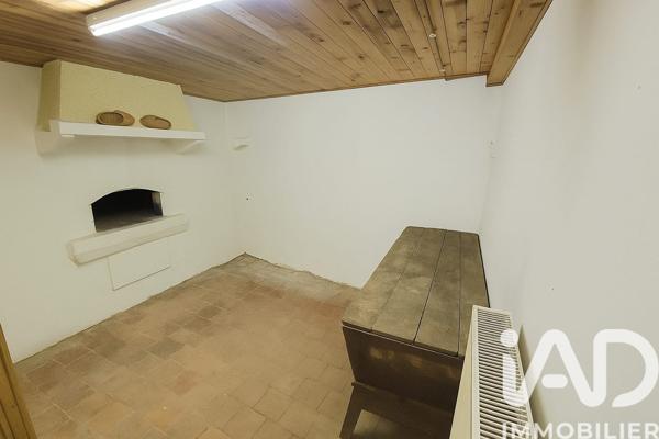 Maison à vendre 10 pièces 244 m² Les Noës
