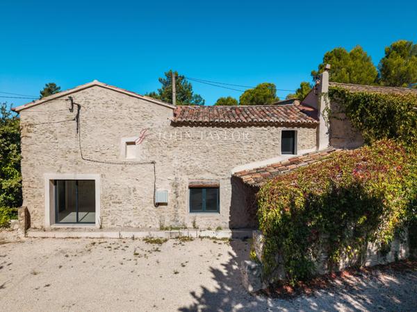 A VENDRE Mas de ville rénové avec maisonnette indépendante à restaurer – L’Isle-sur-la-Sorgue, Provence