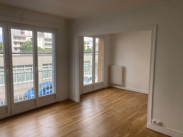 Clermont-Ferrand, Appartement de 56 m 2 de 630 € CC