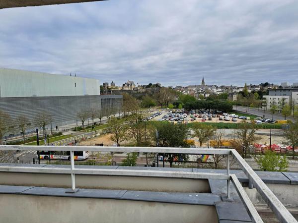 Angers - Yolande d'aragon (copro)