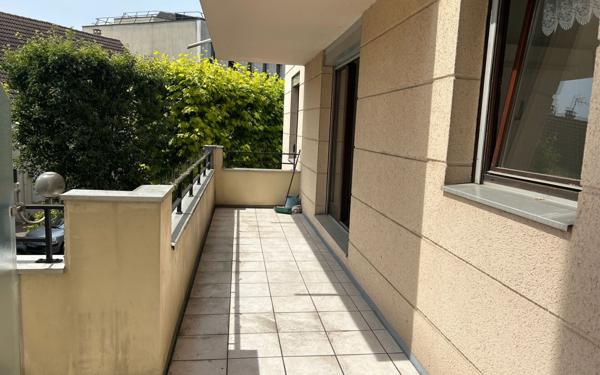 Appartement à vendre    3 pièces • 82,97 m2 Saint-Gratien