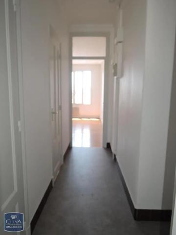 Appartement à louer 2 pièces 54.61m²