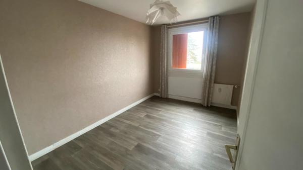 À VENDRE - Appartement T2 avec cave et parking - Quartier Neuville - Dieppe