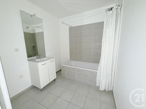 Appartement à vendre  4 pièces - 88,28 m2 L ILE ST DENIS - 93