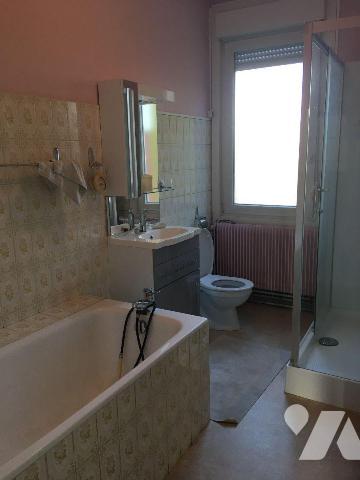 Maison des années 30' ayant conservée son charme d'antan, Installations à mettre aux normes en ...