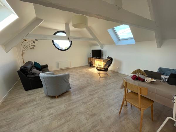 SAINT ANDRE - CHAMBRE MEUBLEE EN COLOCATION -