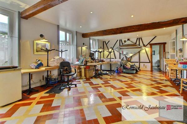 Maison à rénover de 160 m2   10 min de BROU