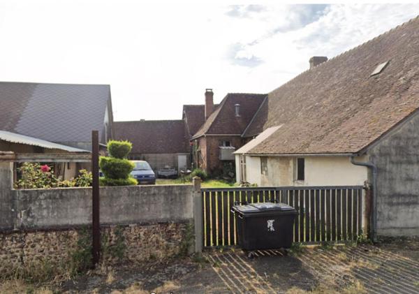 Maison à rénover de 160 m2   10 min de BROU