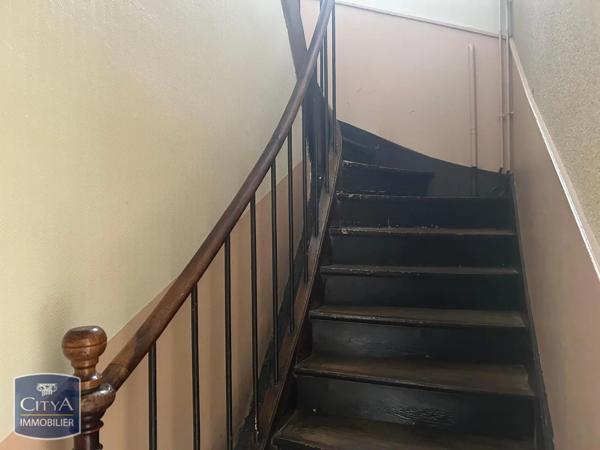 Appartement à louer 2 pièces 48.79m² Le Mans (72000)