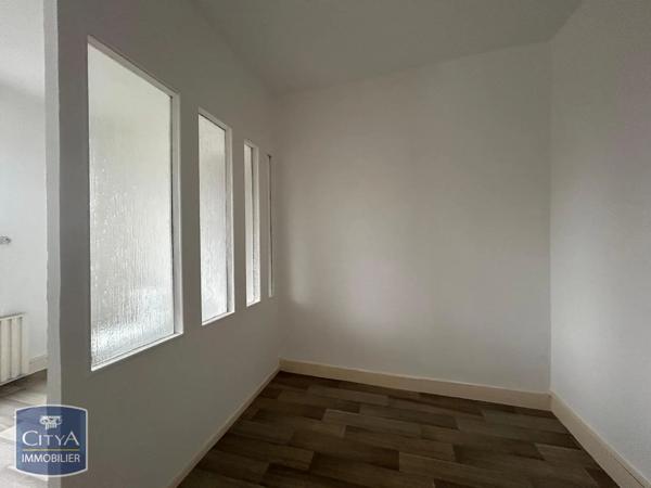 Appartement à louer 2 pièces 48.79m² Le Mans (72000)
