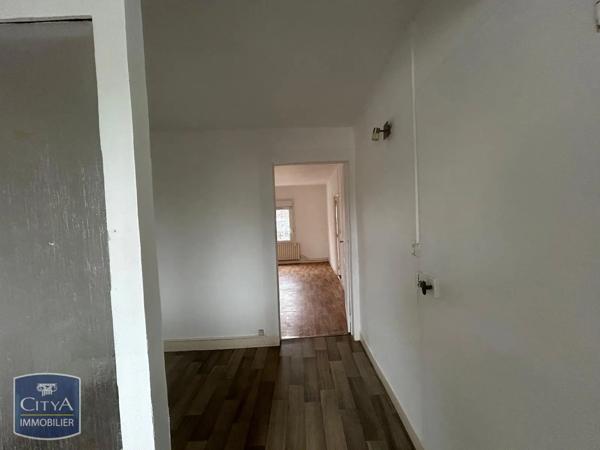 Appartement à louer 2 pièces 48.79m² Le Mans (72000)