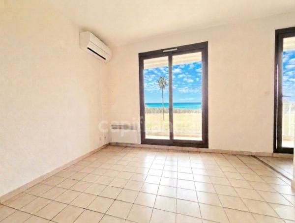 APPARTEMENT T3 VUE MER PANORAMIQUE + PARKING + PISCINE à vendre SIX-FOURS-LES-PLAGES (83)