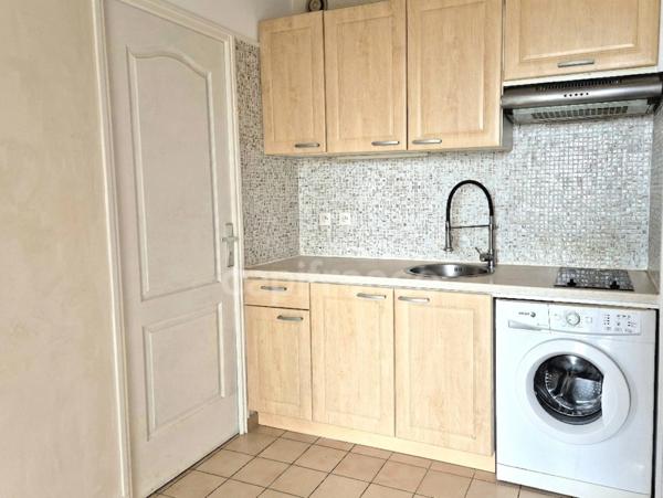 APPARTEMENT T3 VUE MER PANORAMIQUE + PARKING + PISCINE à vendre SIX-FOURS-LES-PLAGES (83)