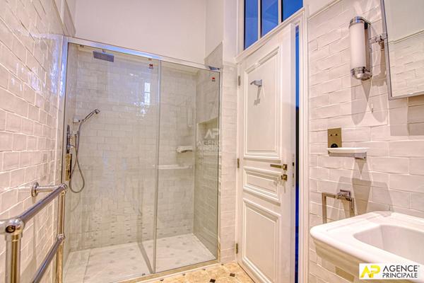 Versailles Notre-Dame Paroisse - Appartement duplex 5 pièces 130.40 m² carrez dernier étage avec terrasse €1 445 000 ** - Référence 25958