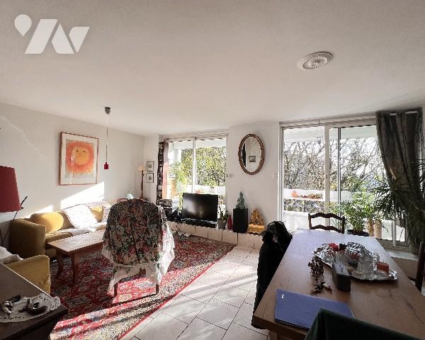 LYON 9EME - Piemente - T4 traversant et lumineux de 88 m² avec loggia 10 m², garage et cave