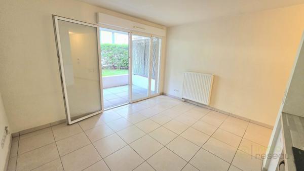 Studio à JUVIGNAC (34990)