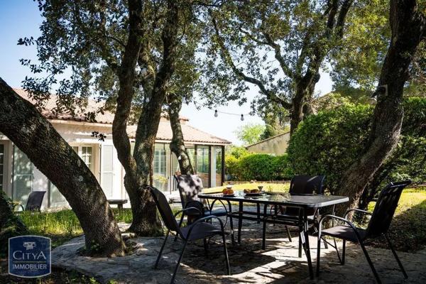 Maison à louer 5 pièces 102.32m² Les Angles (30133)