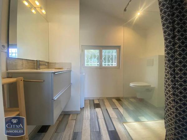 Maison à louer 5 pièces 102.32m² Les Angles (30133)