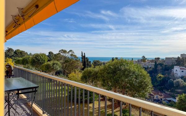 Appartement à vendre    5 pièces • 131 m2 Nice