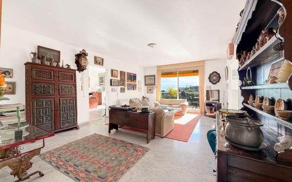 Appartement à vendre    5 pièces • 131 m2 Nice