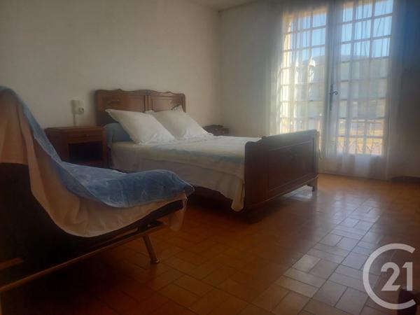 Maison à vendre  6 pièces - 223 m 2   COUIZA  - 11