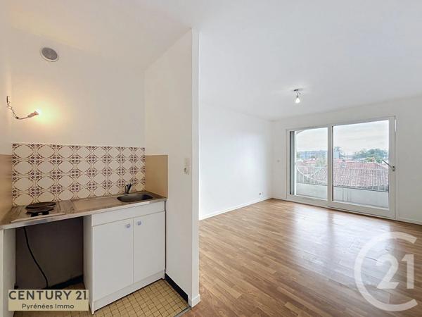 Appartement F2 à vendre  2 pièces - 58,96 m 2   LANNEMEZAN  - 65