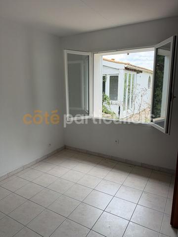 Vente
                Maison65 m² - 4 Pièces -
                    SAINT GEORGES D OLERON (17190)