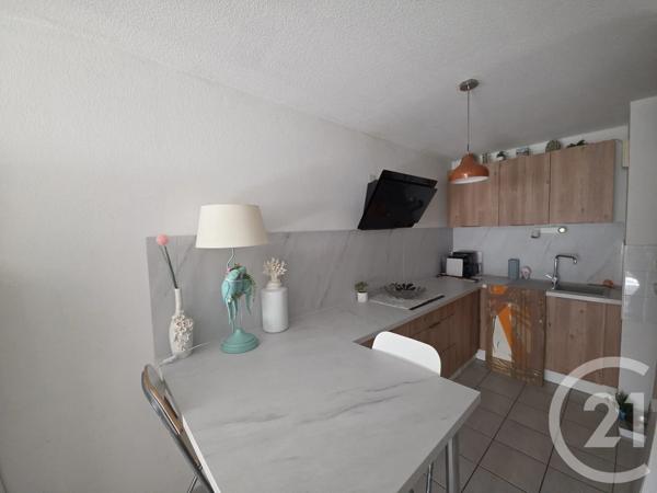 Appartement T2 à vendre  2 pièces - 41,10 m 2   NIMES  - 30