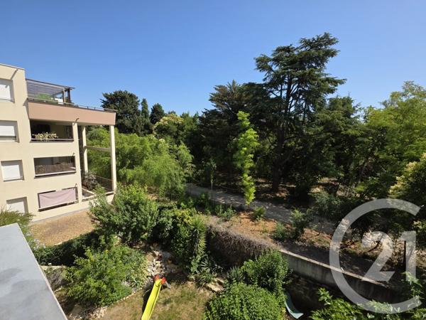 Appartement T2 à vendre  2 pièces - 41,10 m 2   NIMES  - 30