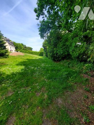 TERRAIN A BATIR FLOTTEMANVILLE-HAGUE