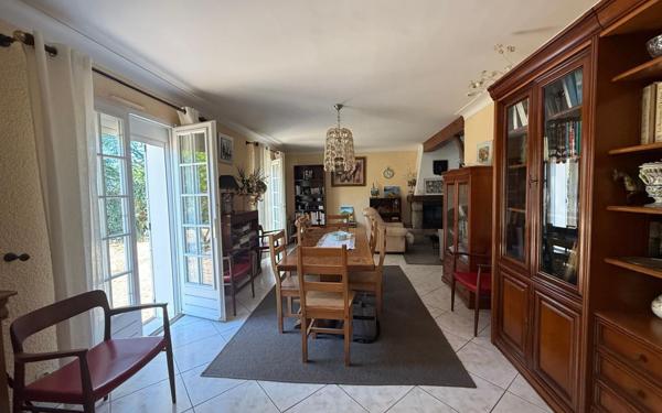Maison à vendre    6 pièces • 140 m2 Guérande