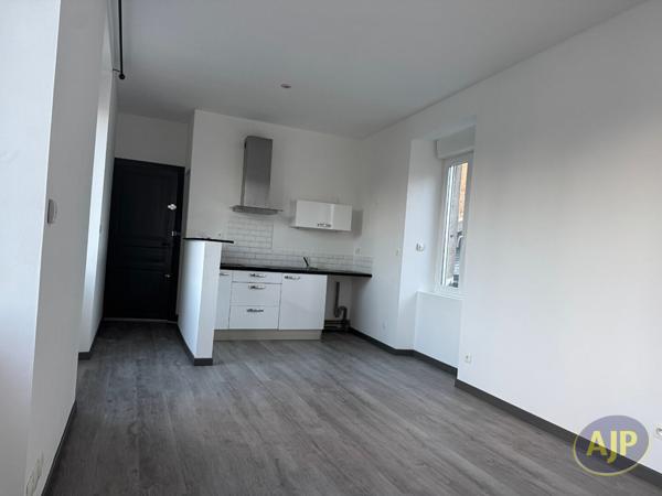 Location appartement Chateaubriant : 390 € - AJP Immobilier Châteaubriant