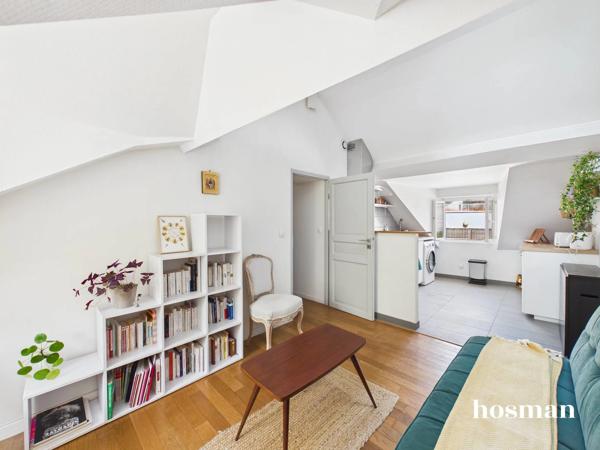 Appartement 2 pièces au dernier étage - Rue Pinel, Paris