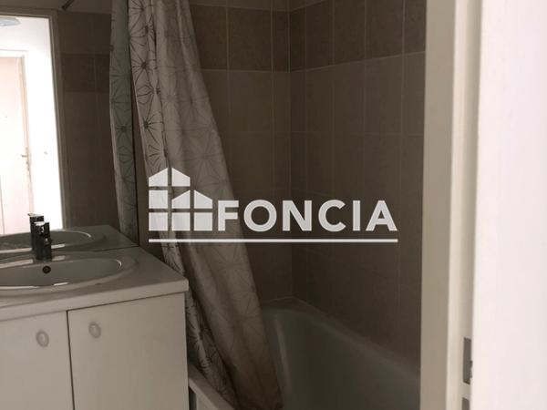 Location Appartement 3 pièces 62.9 m² - DE ROUBAIX / 1-3 AVENUE DE MUY Lille 59000