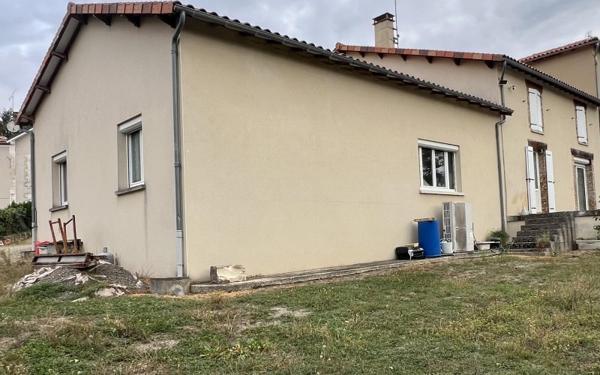 Vente / Maison de village à Ansac-sur-Vienne (16500)