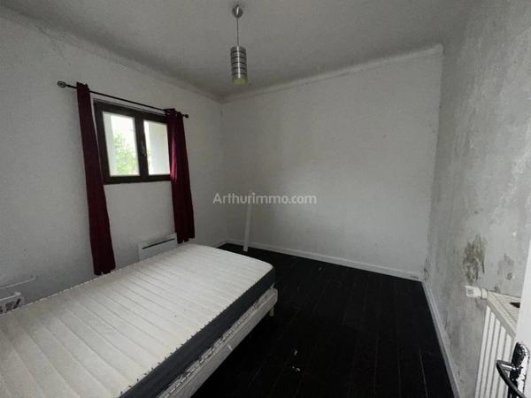 Vente                                                      Maison
                        
                     7 pièces                      160 m2                     à Saint-André-les-Alpes