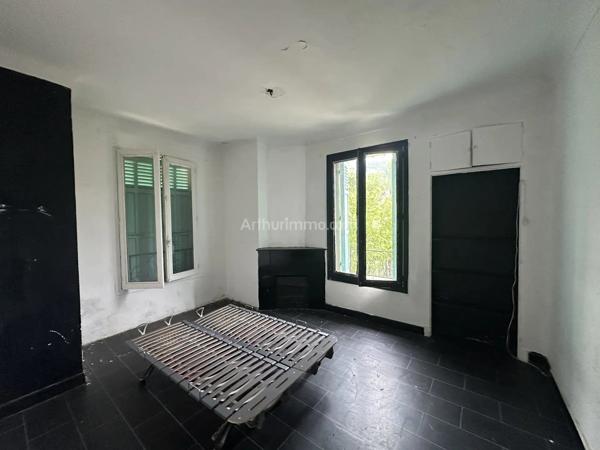 Vente                                                      Maison
                        
                     7 pièces                      160 m2                     à Saint-André-les-Alpes