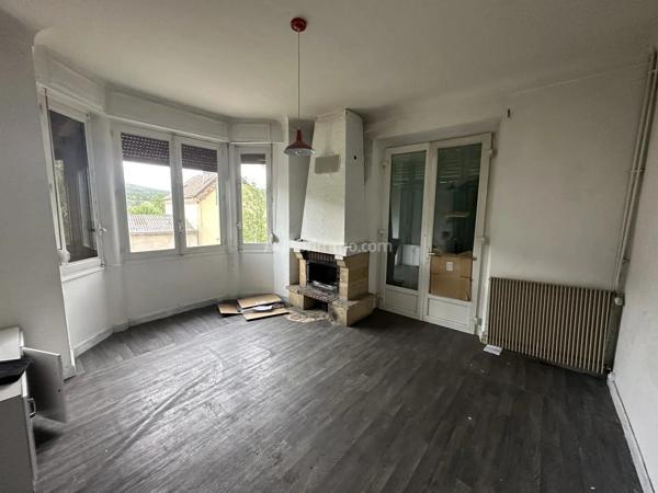 Vente                                                      Maison
                        
                     7 pièces                      160 m2                     à Saint-André-les-Alpes
