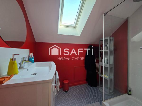 Grande maison 4 chambres + 1 bureau