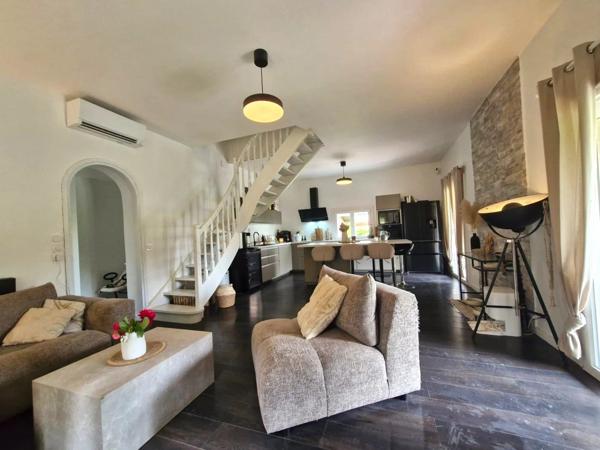 Coquette maison de 75m² sur 645m² de terrain